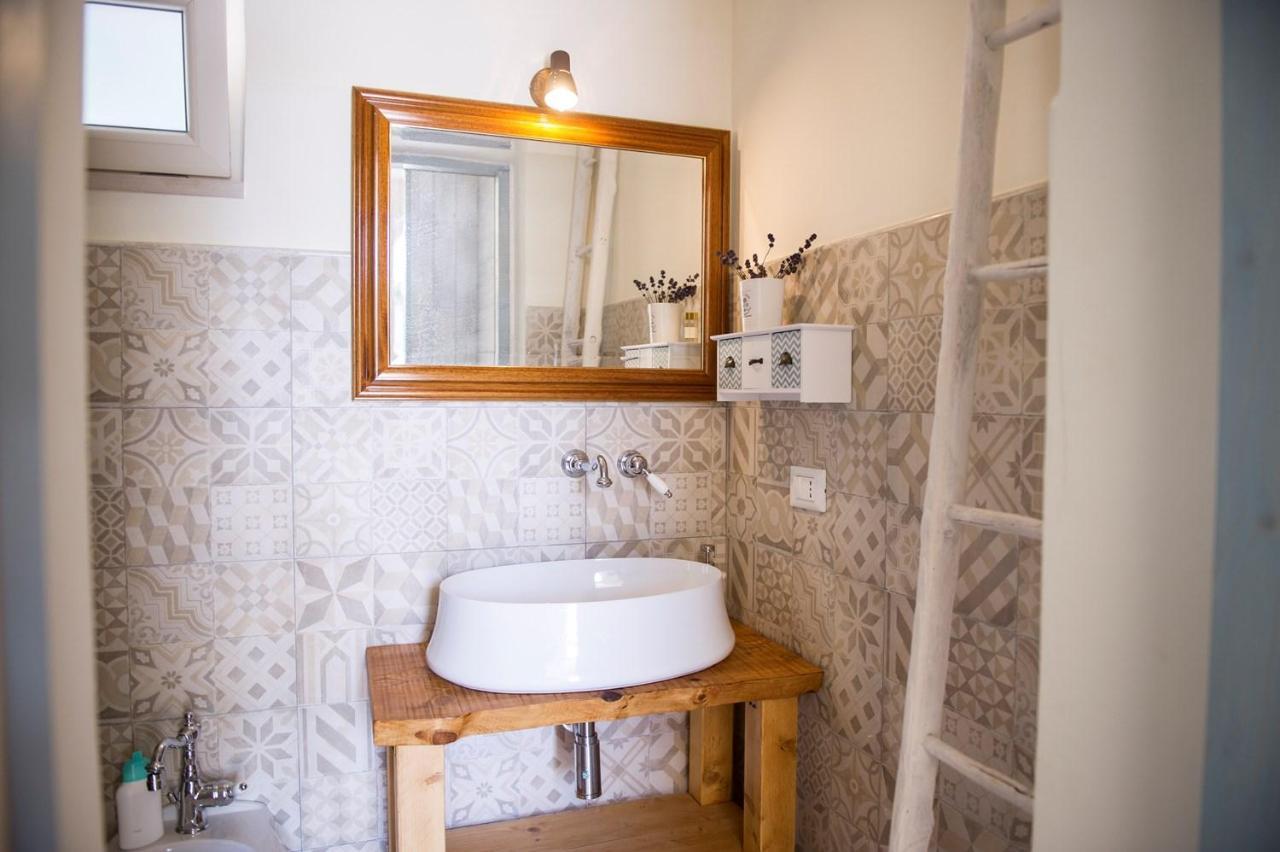 Вилла Dimora Trullivo, Charming House Кастеллана-Гротте Экстерьер фото